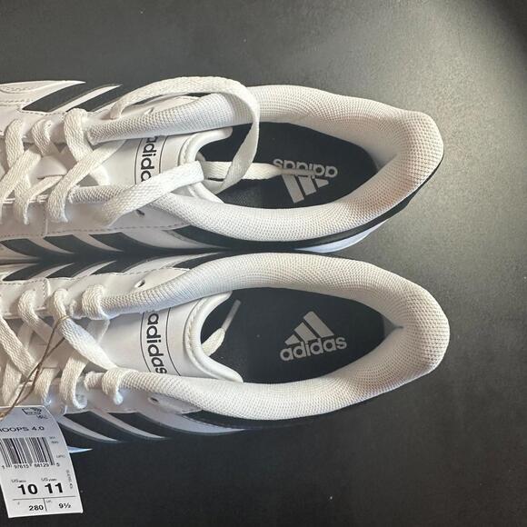 Adidas Hoops Men\'s Athletic Shoe White Sneakers  Size  10 Men 11 Women